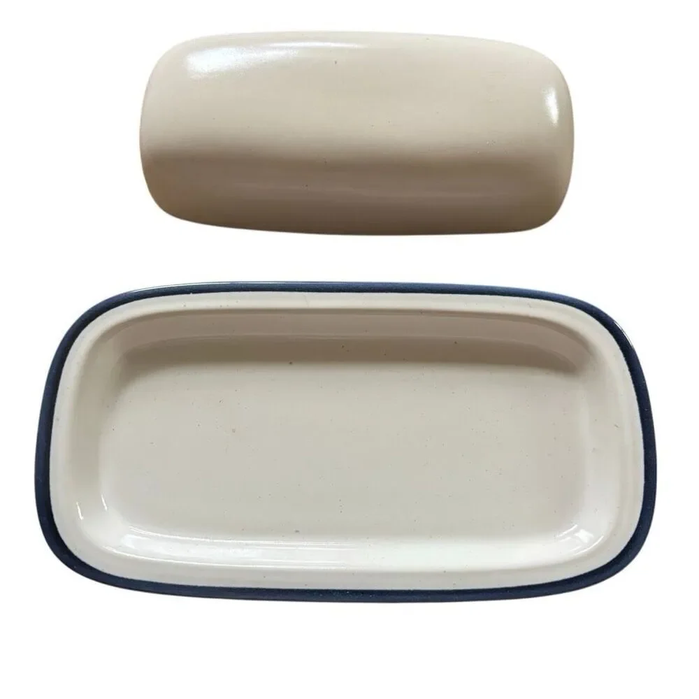 Town & Country Stoneware Butter Dish With Cover 1980’s Never Used